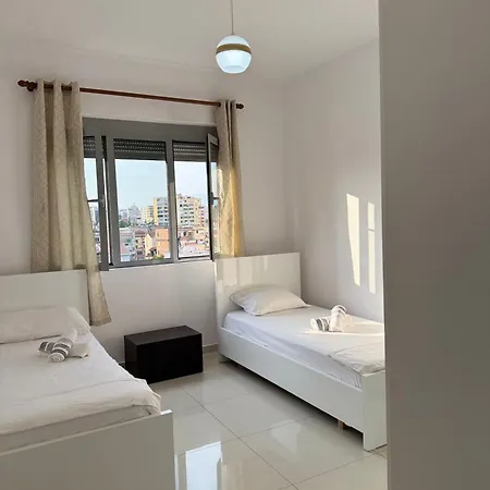 Apartment Liceu Charm Tirana