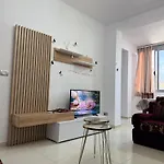 Liceu Charm * Τίρανα