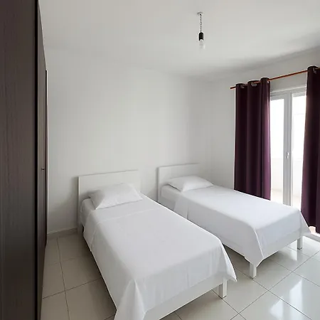 Apartment Liceu Charm Tirana