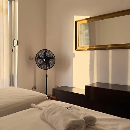 Liceu Charm Apartament *