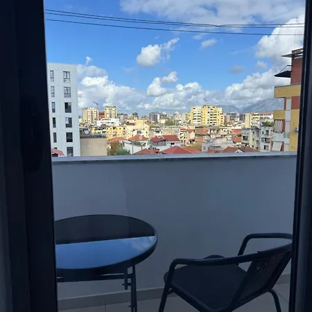 Apartament Liceu Charm Tirana